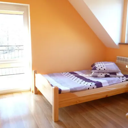 Noclegi U Agatki Ustrzyki Dolne Exterior foto